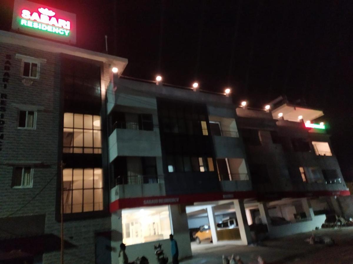 Sabari Residency Hotel Vālpārai Exterior foto